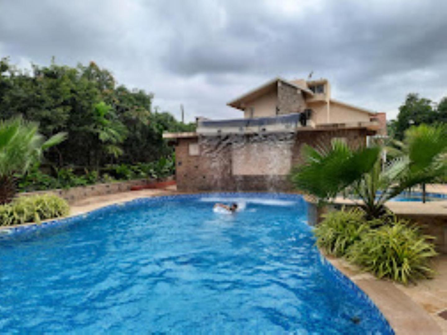 Wood Stock Acres Villa Resort Thane Buitenkant foto