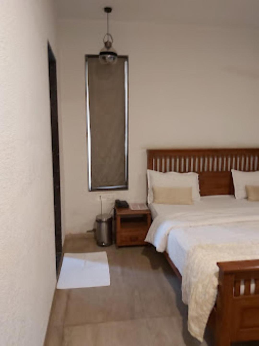 Wood Stock Acres Villa Resort Thane Buitenkant foto