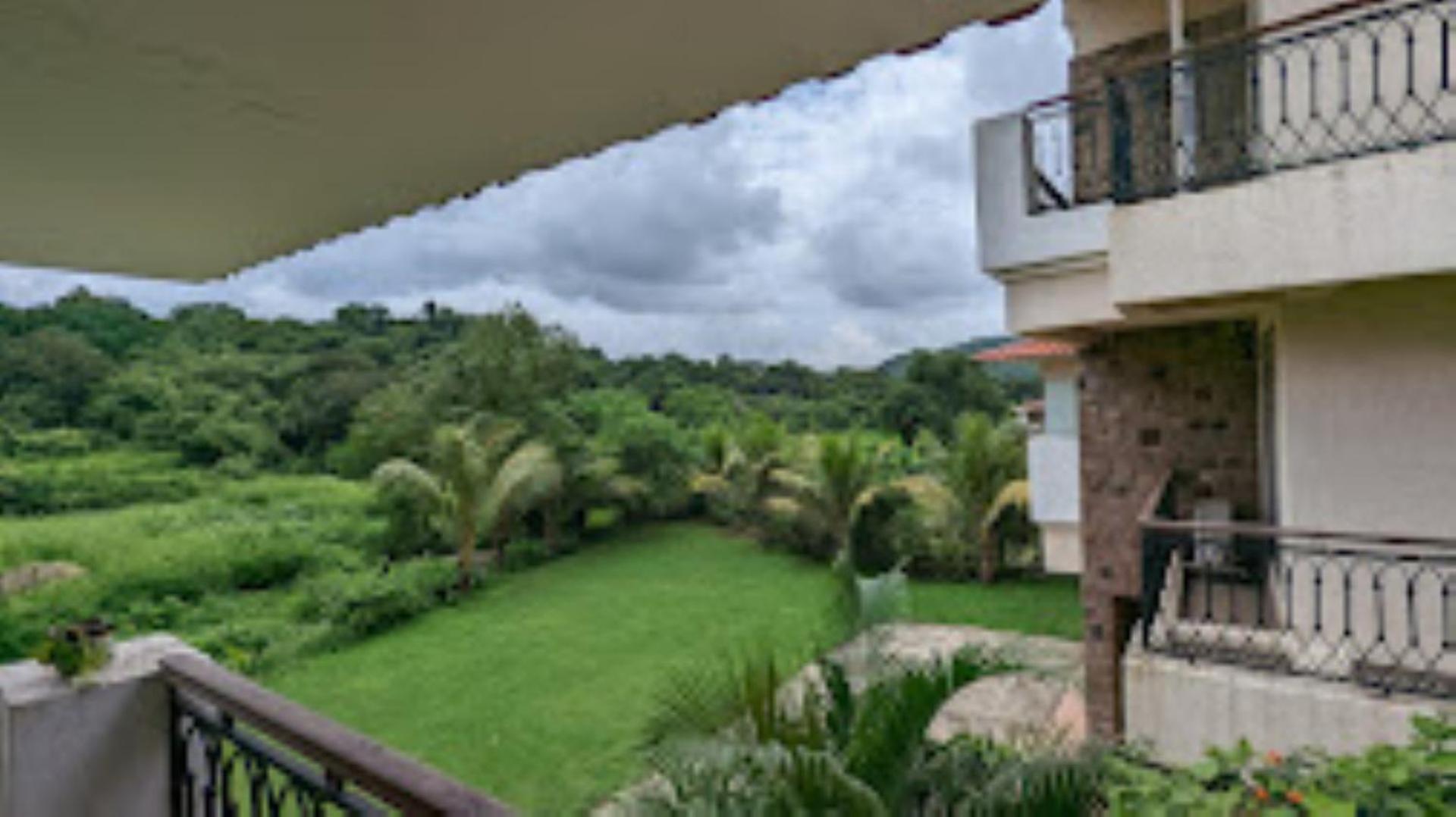 Wood Stock Acres Villa Resort Thane Buitenkant foto