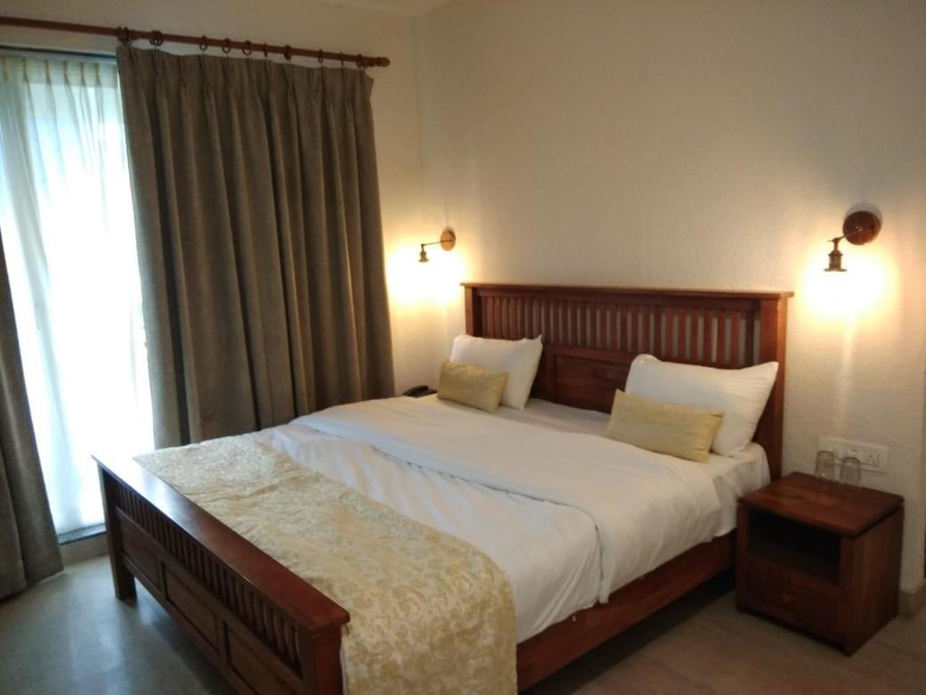 Wood Stock Acres Villa Resort Thane Buitenkant foto